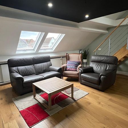 Peaceful Home Close To Airport With Parking Steenokkerzeel Exterior foto