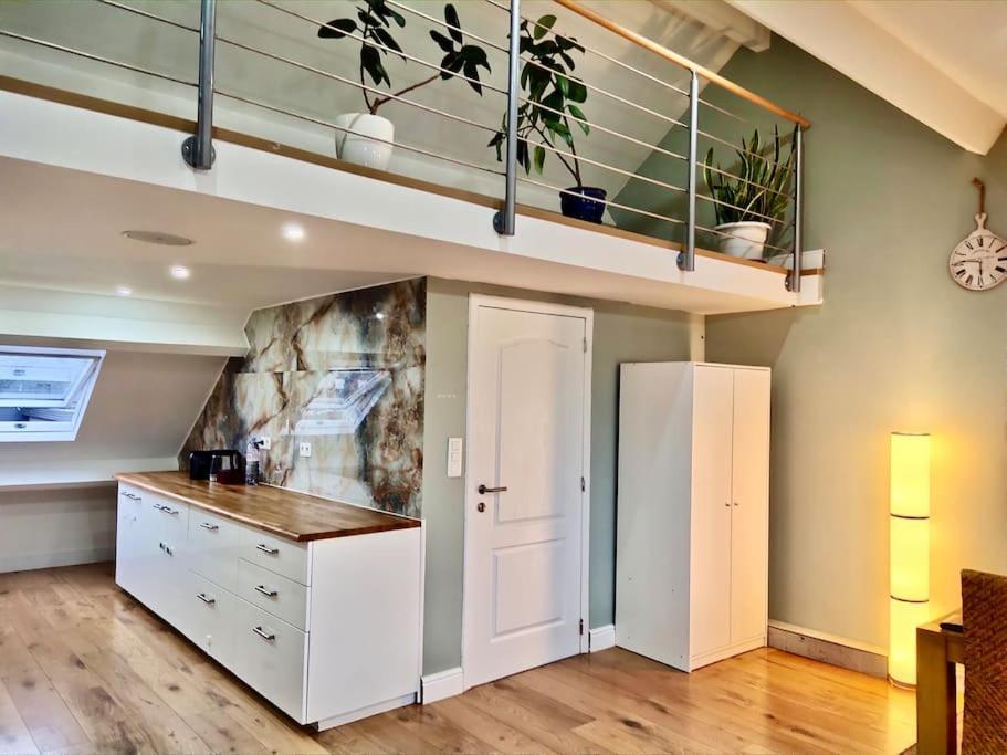 Peaceful Home Close To Airport With Parking Steenokkerzeel Exterior foto